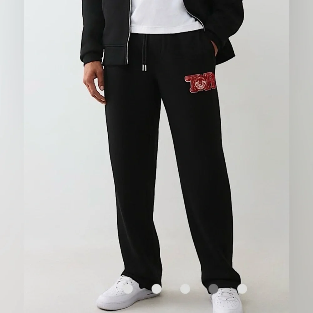 True Religion World Tour Champions Sweatpant Black S